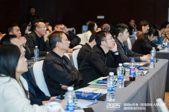 1762504299-4292f10f630b710