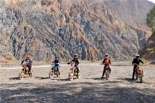 2026041508301819976.013